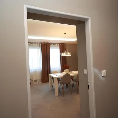 W28 Winterova * Piest'any