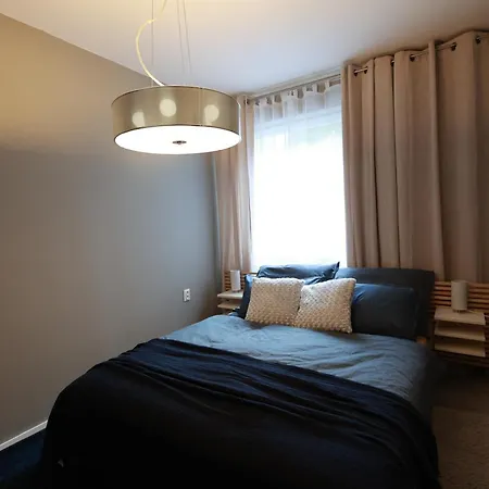 W28 Winterova * Piest'any