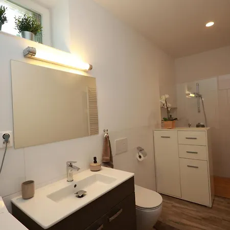 W28 Winterova Apartamento *