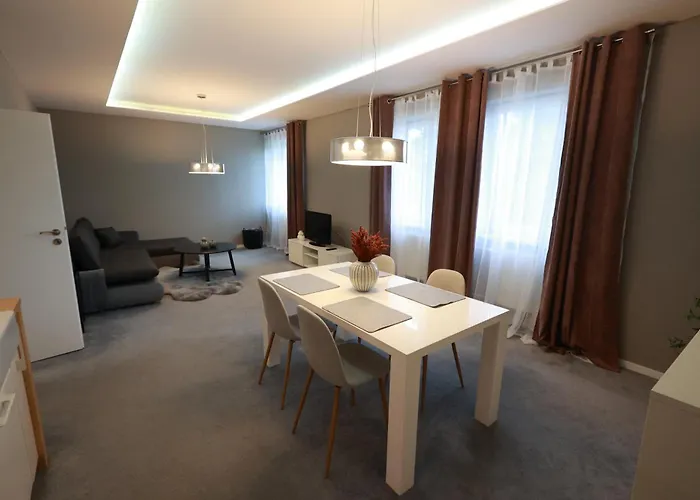 W28 Winterova 아파트